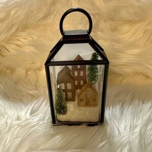 Bath & Body Works WINTER VILLAGE LANTERN Nightlight WALLFLOWERS Plug NEW!